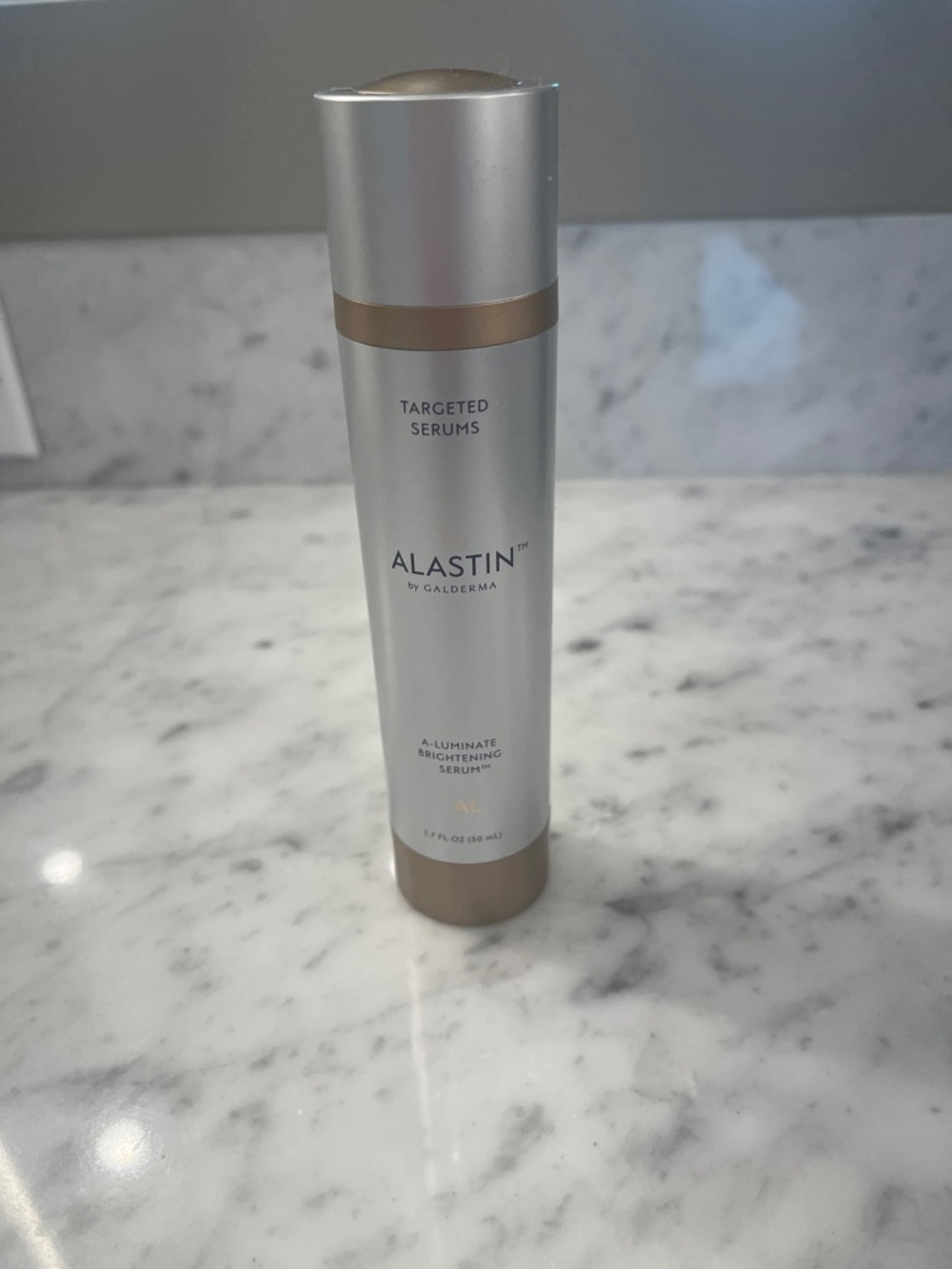 Alastin A-Luminate Brightening Serum - Picture 2 of 5